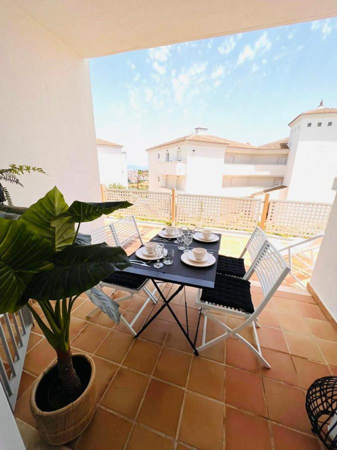 Small Oasis Manilva Exterior photo